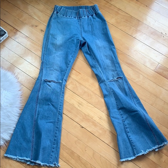 Jeans - Picture 2 of 5